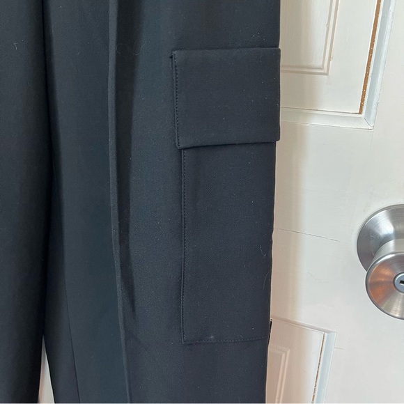 Aritzia Babaton Spotlight Cargo Bader Trousers Pants 6 Black Wide Leg Office - Picture 6 of 11